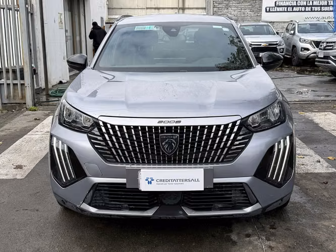 PEUGEOT 2008 2025