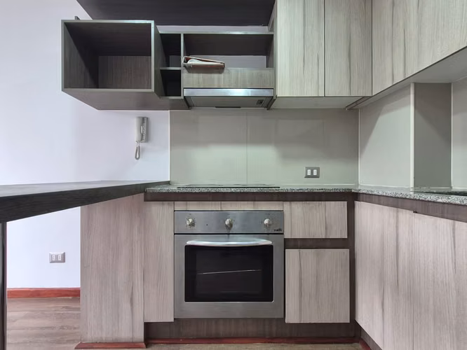 RETAIL Arturo Prat 1312 Depto 1Dorm y 1Baño Piso 2
