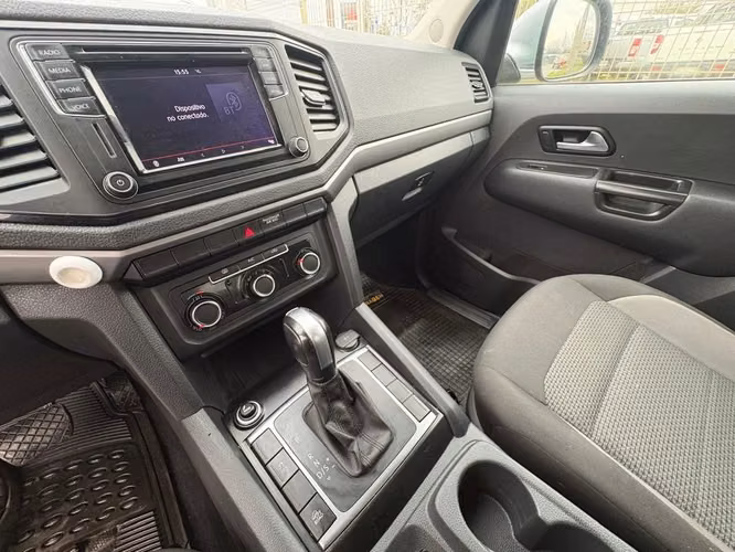 VOLKSWAGEN AMAROK 2022