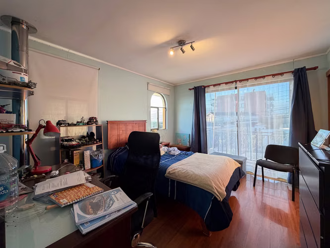 CASA EN VENTA EN AVENIDA LOS PERALES, LA SERENA.