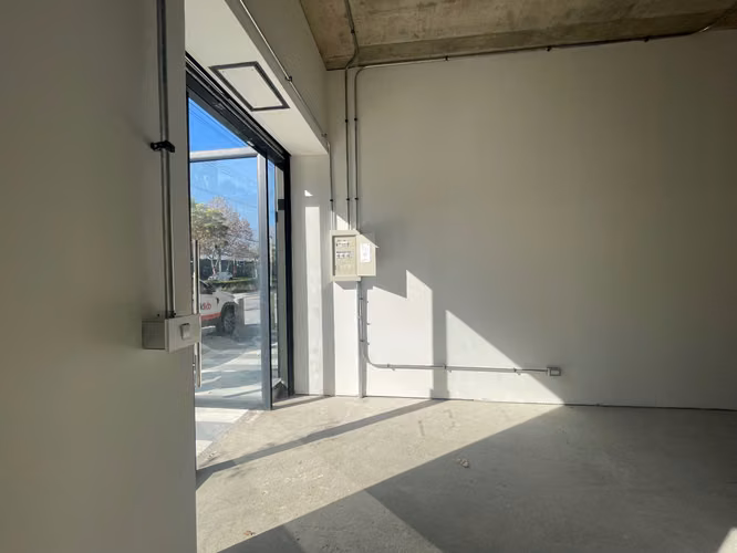 Local comercial con gasto común incluído (173747) - Imagen 6