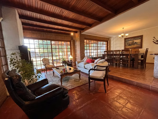 VENTA CASA UN PISO EN SANTA AURORA. MACHALÍ