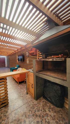 Oportunidad Casa a pasos de Plaza Vergara (173751)