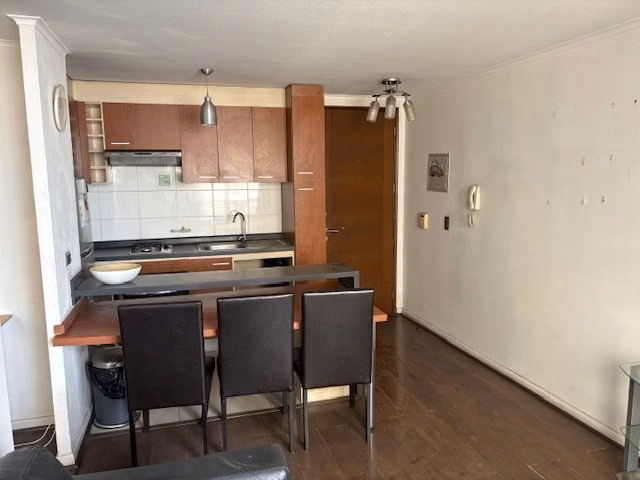 2D/ 1B/ 1 est/ 1 bodega/ conectividad/ sin deuda