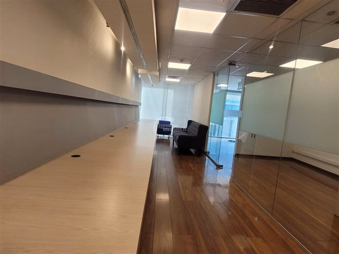 Oficina en arriendo en Lo Barnechea - Imagen 10