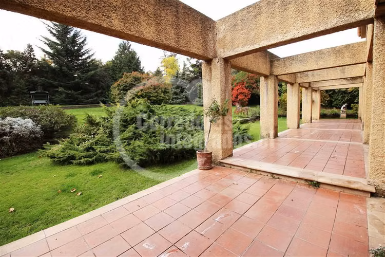 Venta Casa La Dehesa ValleCentral Condominio 4000m2 Terreno