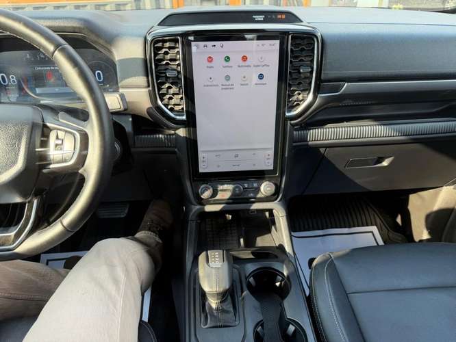 FORD RANGER LIMITED 3.0 V6 TURBO DIESEL 4X4 AT 2025 - Imagen 17