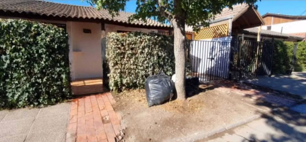 VENDE CASA 2D 1 B CIUDAD SATELITE MAIPU (173842)