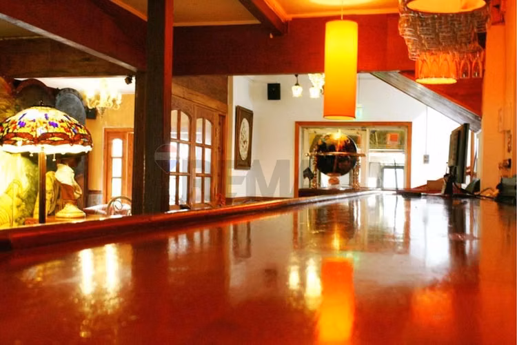 Arriendo  exclusivo inmueble comercial