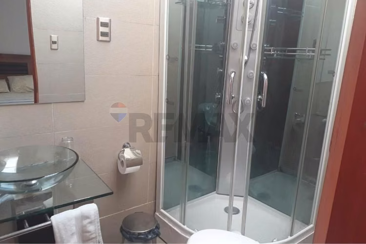 Arriendo  exclusivo inmueble comercial
