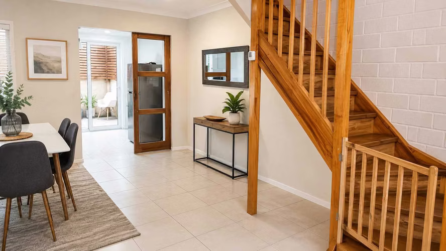 SE VENDE SOLEADA CASA EN SAN PEDRO DE LA PAZ (173788)