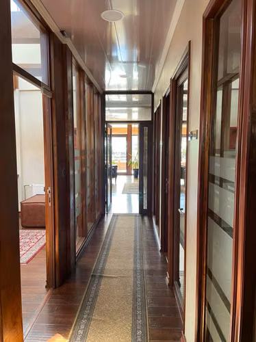 SE VENDE MODERNO EDIFICIO DE OFICINAS (173782)