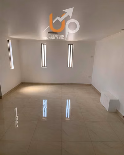 OFICINA Av. Los Cóndores 3765