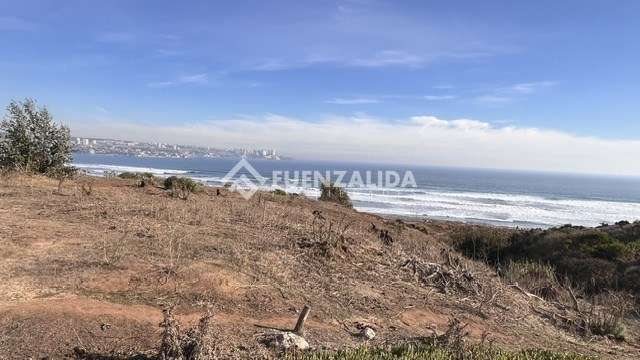 Sitio con linda vista Punta Piedra