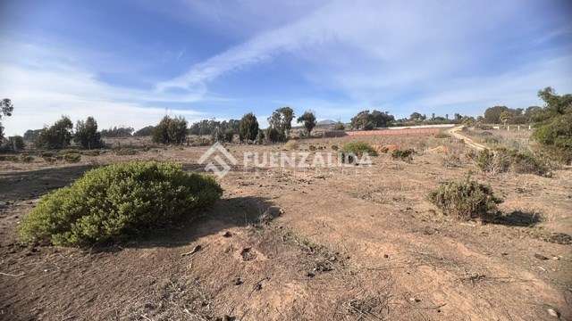 Parcela con linda vista Punta Piedra
