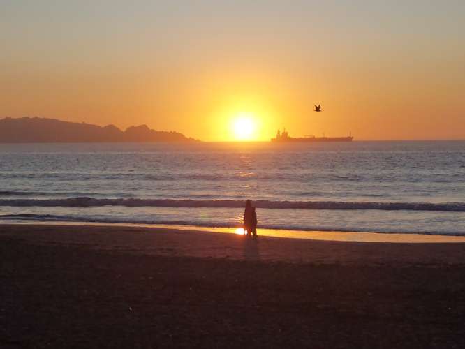 EN VENTA 3 DORM , 2 BAÑOS , VISTA AL MAR!! - Imagen 12