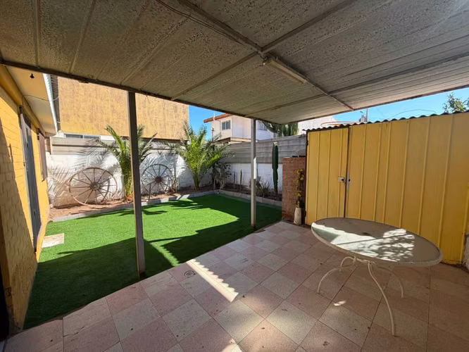 Hermosa casa en venta sector arboleda (173512)