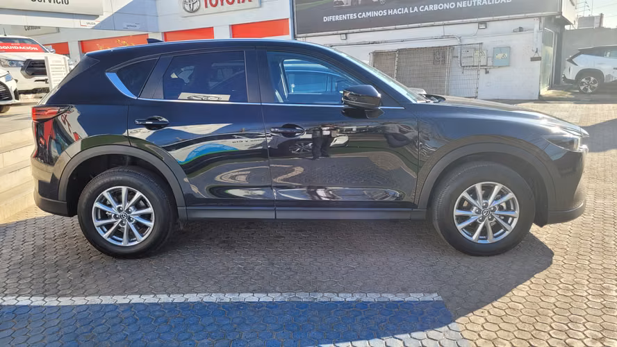 MAZDA CX5 4X2 2.0 FULL AUT. 2.0 • 4x2 • Automática • 2025