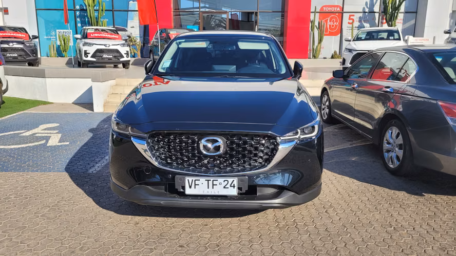 MAZDA CX5 4X2 2.0 FULL AUT. 2.0 • 4x2 • Automática • 2025