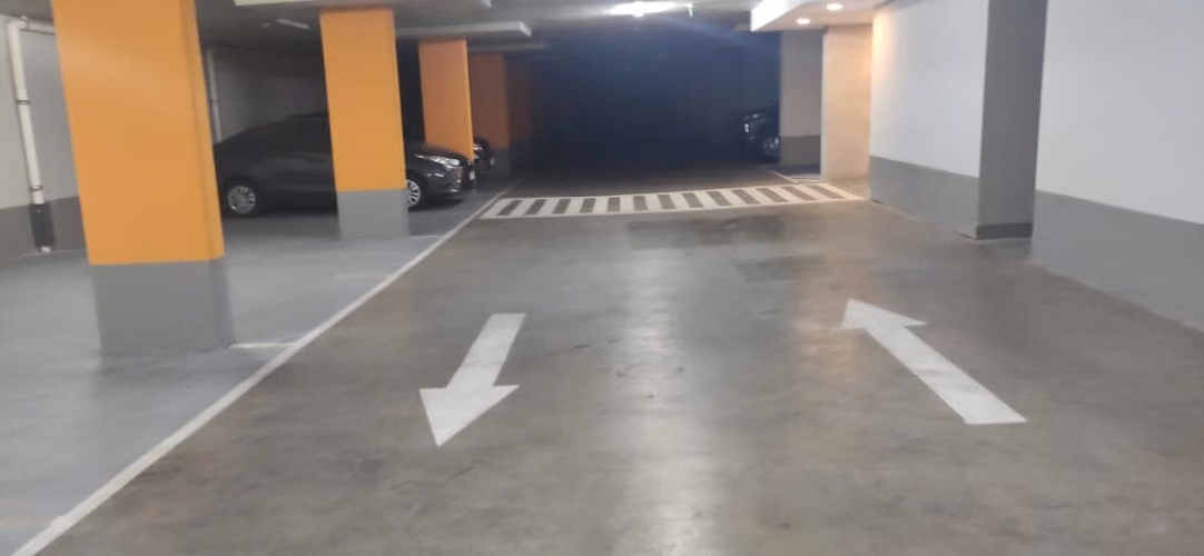 ARRIENDO AMPLIO DEPTO.  NUEVO DE 1D y  1 B MAS ESTAC. Y BOD. EN ÑUÑOA  $510.120 A pasos cuadra de Metro Irarrázaval