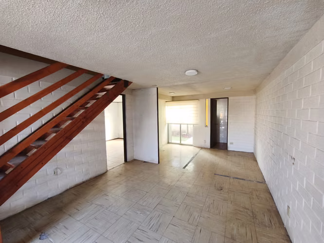 Casa en venta, regularizada