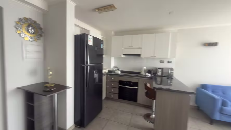 Se Arrienda Departamento 2 Dormitorios Amoblado en sector centro Edificio Cavancha valor 750.000 incluye los gastos comunes