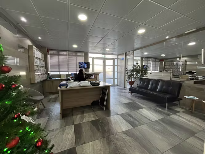 Se Arrienda Departamento 2 Dormitorios Amoblado en sector centro Edificio Cavancha valor 750.000 incluye los gastos comunes