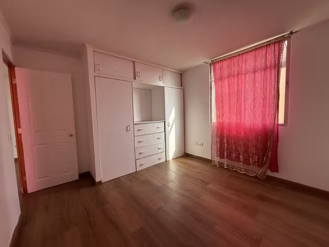 Se vende Departamento de Dos Dormitorios, en Sector Norte Valor 2.100UF