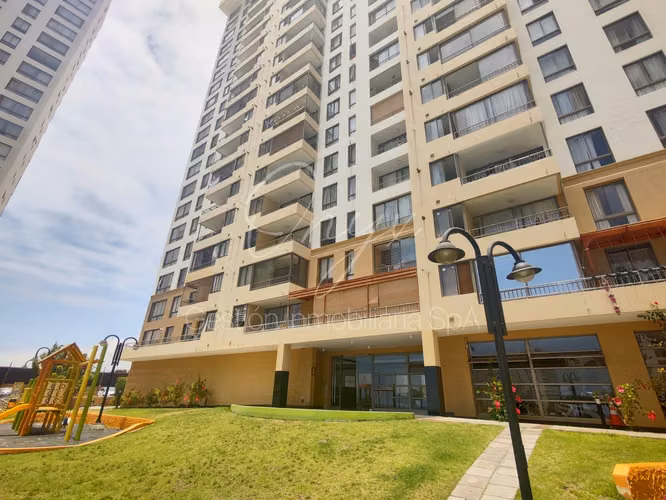 Se Vende Departamento 3 Dormitorios sector sur Cerro Paranal valor 5.500UF