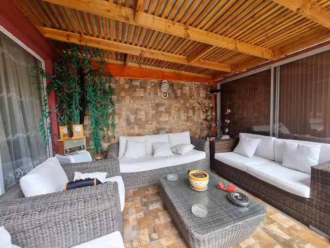 Se vende casa 5 Dormitorios en Parque Inglés s Valor 14.000UF