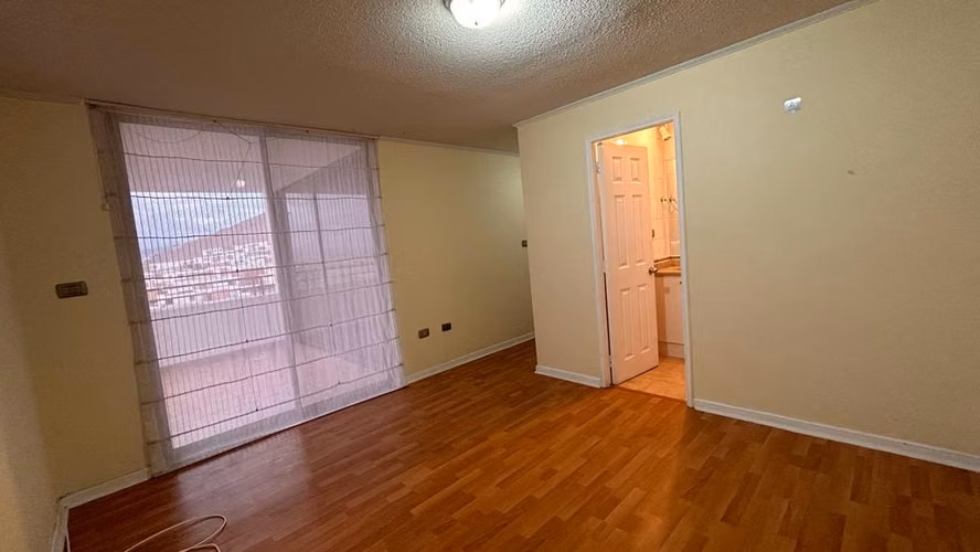 Se Vende Departamento de 3 Dormitorios 2 Baños  Sector Sur Llacolen Valor 6.350UF