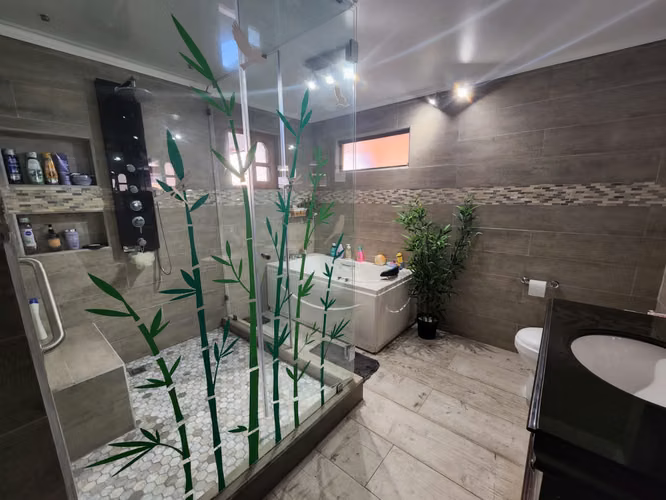 Vendo Casa 5 Dormitorios Sector Norte en condominio Valor 9.100UF