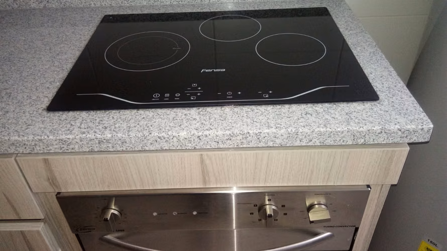 Vendo Departamento 2 Dormitorios en Av. Brasil valor 4.700UF