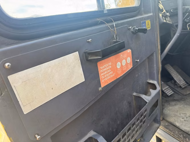 CAMION DE EXTRACCION OPERATIVO MARCA EPIROC MODELO MT65 AÑO 2018