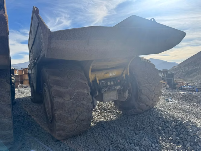 CAMION DE EXTRACCION OPERATIVO MARCA EPIROC MODELO MT65 AÑO 2018