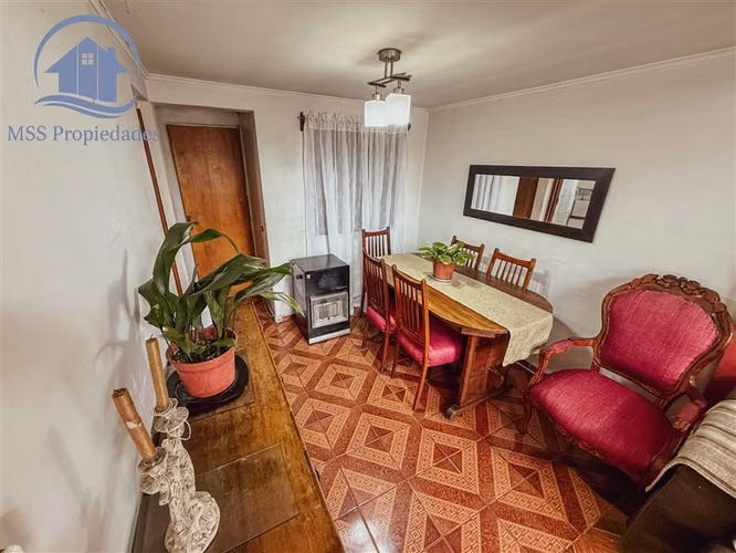 Casa en venta de 2D/1B en San Bernardo