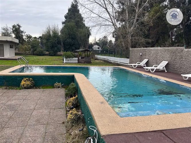 Casa parcela en Paine con gran terreno y acceso a Ruta 5