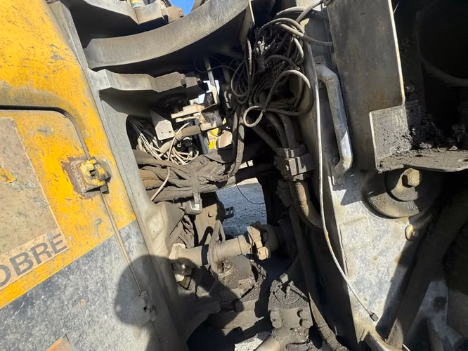 CARGADOR BAJO PERFIL OPERATIVO MARCA EPIROC MODELO ST-18 AÑO 2018