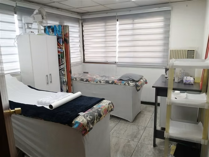 Se Vende Amplia Oficina a Pasos de Metro Plaza Armas - Imagen 9