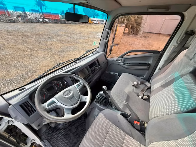 2022 Camión Jac Urban HFC 1042 Doble Cabina con Carrocería Baranda Alta