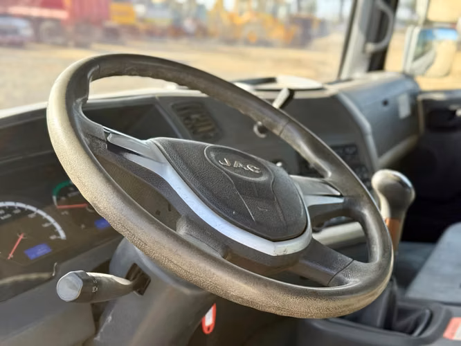 2019 Tractocamion JAC Lander 4252 – con Kit Hidráulico – Sólo 41.000 kms