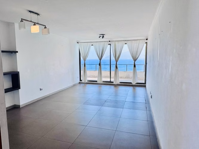 VENDO DEPARTAMENTO EN OFERTA  UBICADO EN COSTA LAGUNA DE LA CIUDAD DE ANTOFAGASTA.