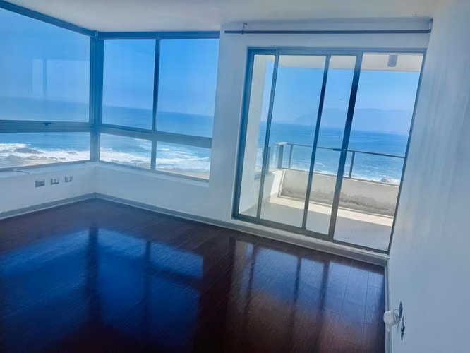 VENDO DEPARTAMENTO EN OFERTA  UBICADO EN COSTA LAGUNA DE LA CIUDAD DE ANTOFAGASTA.