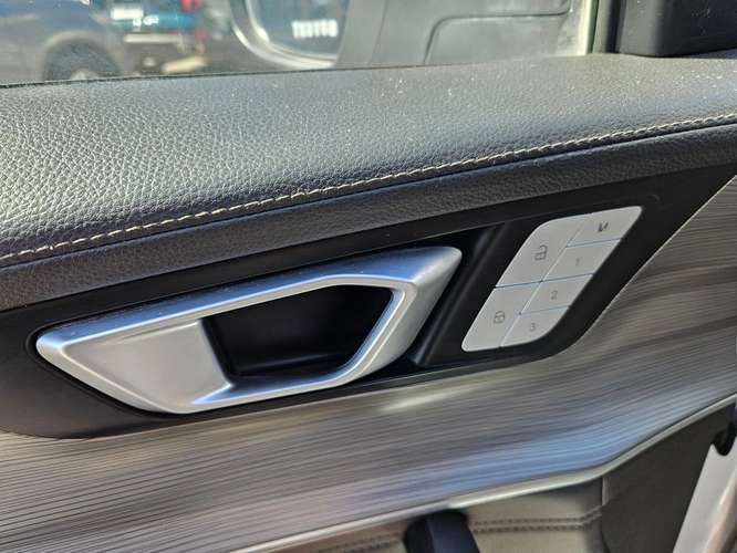 Chery Tiggo 8 pro 2.0 TGDI GLX PRO MAX AWD AT 5P 2024 - Imagen 19