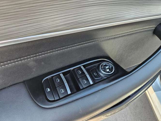 Chery Tiggo 8 pro 2.0 TGDI GLX PRO MAX AWD AT 5P 2024 - Imagen 20