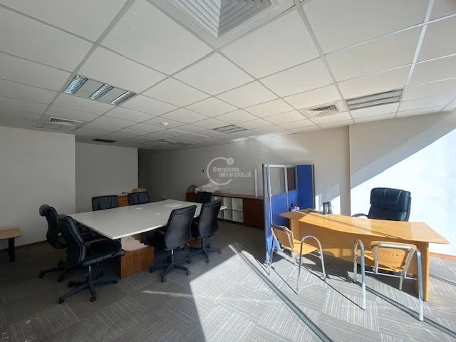 Oficina en arriendo en Lo Barnechea - Imagen 7