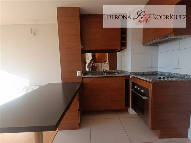 Departamento en arriendo en sector oriente de Viña del Mar