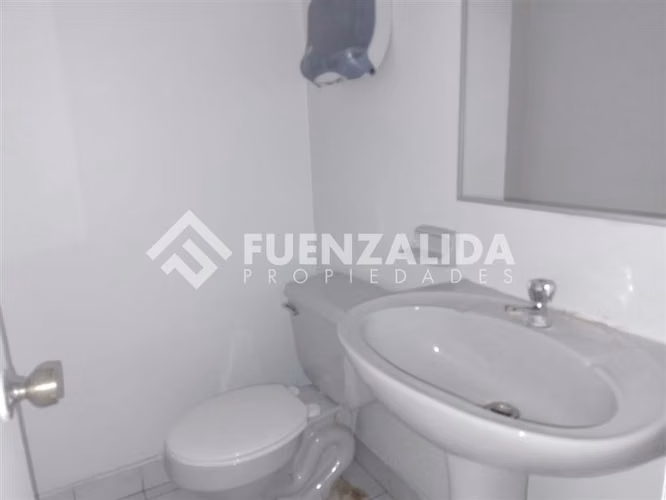 Oficina en arriendo 1 ambiente, 1 baño, Metro Manuel Montt - Imagen 8