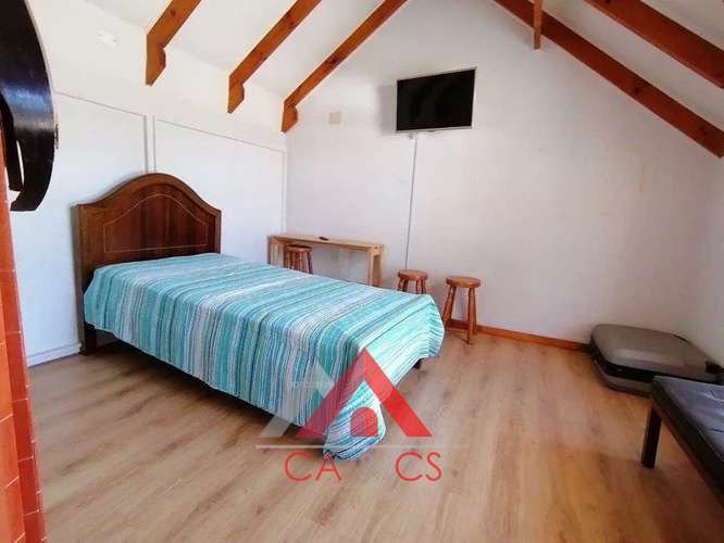 CASA A PASOS DEL CENTRO DE QUILPUE 4 DORMITORIOS 2 BAÑOS - Imagen 11