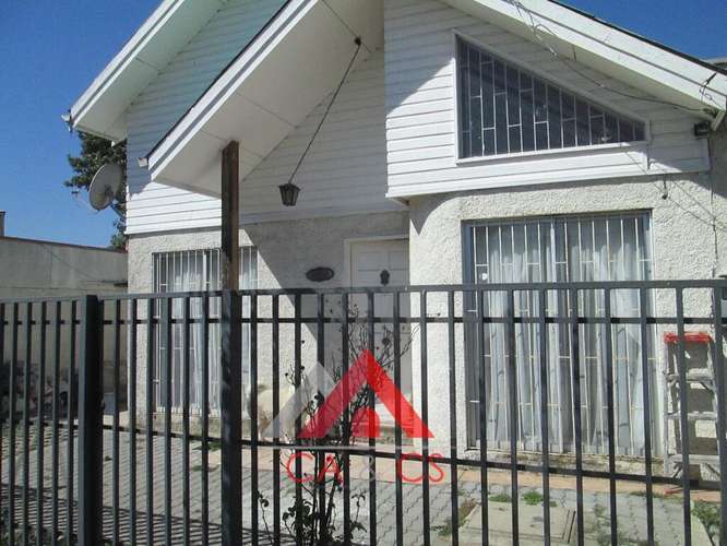 CASA A PASOS DEL CENTRO DE QUILPUE 4 DORMITORIOS 2 BAÑOS - Imagen 2